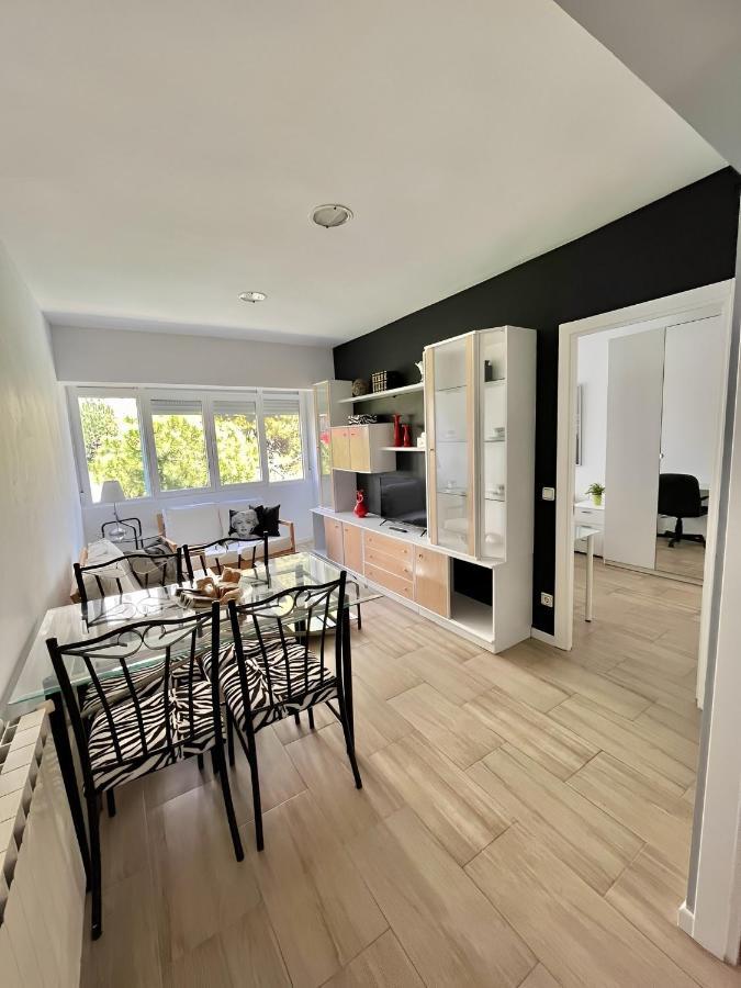 Centrico Aire Acondicionado 3 Habitaciones Zona Aparcamiento Gratuito Madryt Zewnętrze zdjęcie