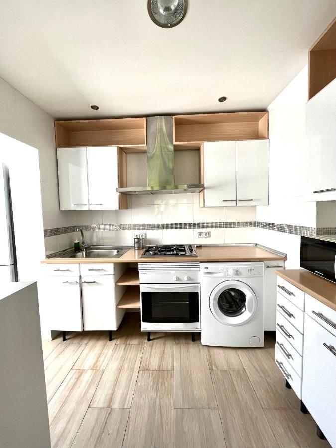 Centrico Aire Acondicionado 3 Habitaciones Zona Aparcamiento Gratuito Madryt Zewnętrze zdjęcie