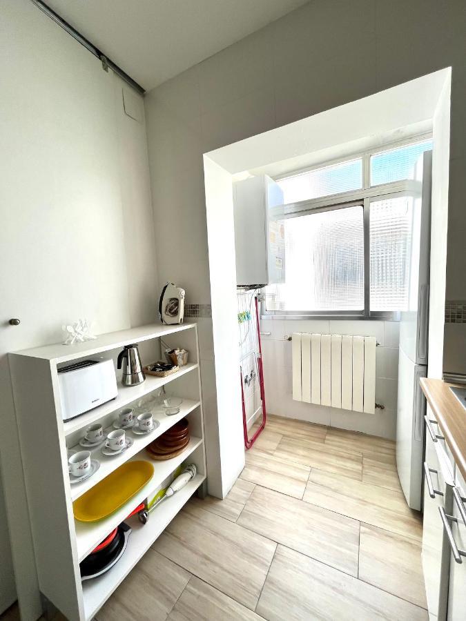 Centrico Aire Acondicionado 3 Habitaciones Zona Aparcamiento Gratuito Madryt Zewnętrze zdjęcie